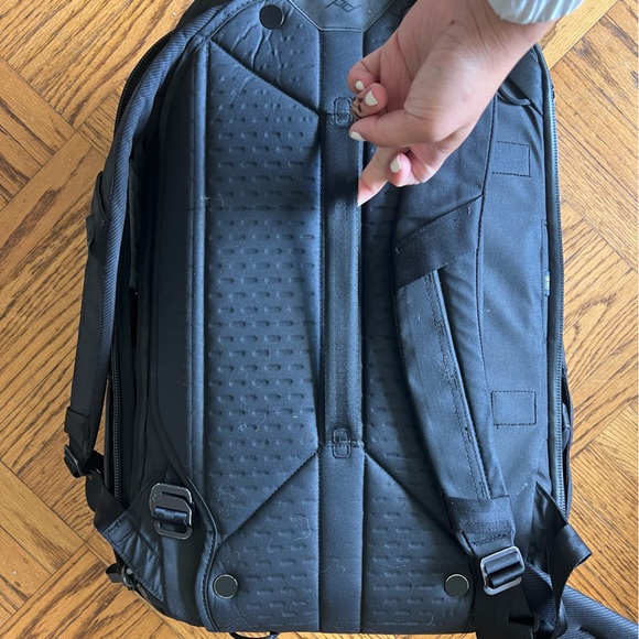 Peak design 45L backpack - Picture 2 of 4